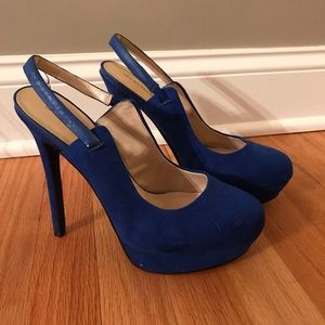 Shoedazzle pumps
